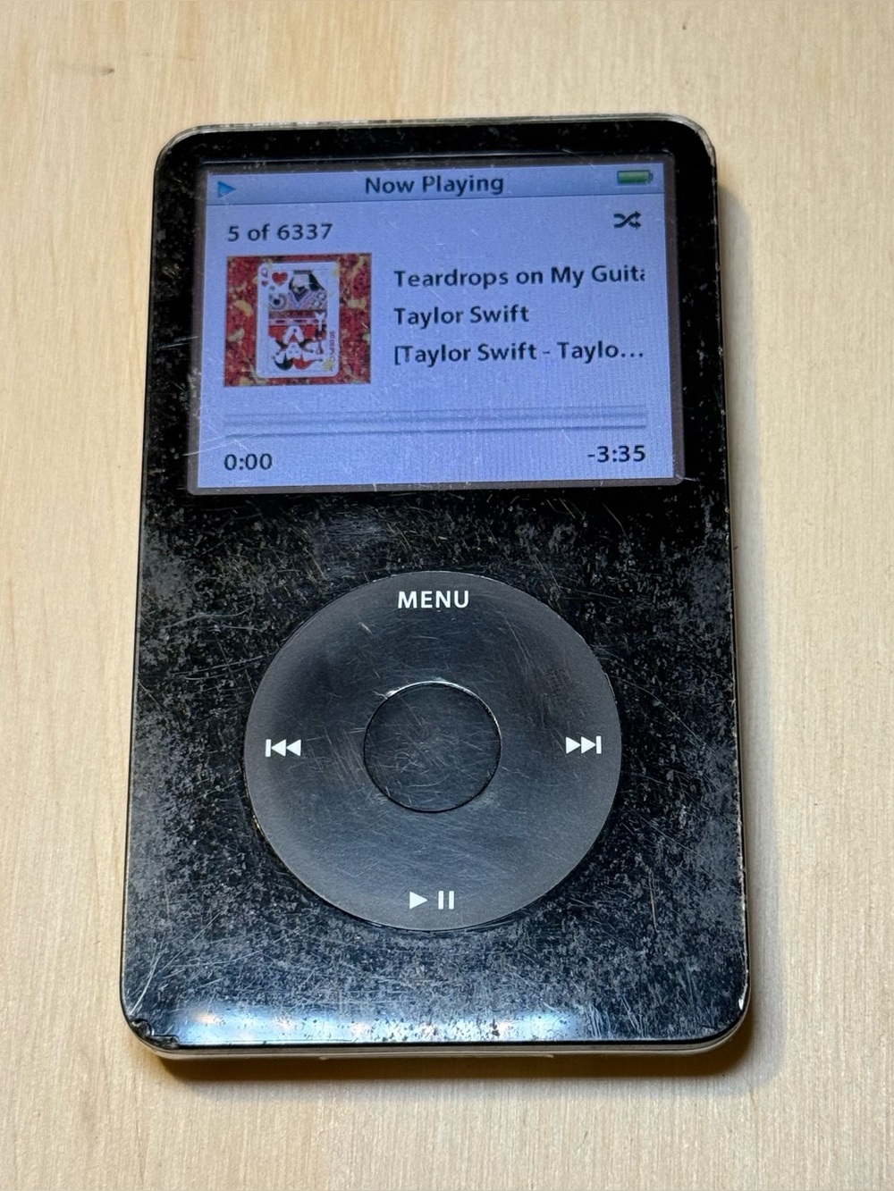 iPod Model:A1136 5thGen 30GB Blk Tested 6-10 Battery w/6337-Songs-Char Read Blw!